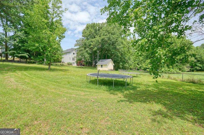 410 Windsor Way Property Photo 38