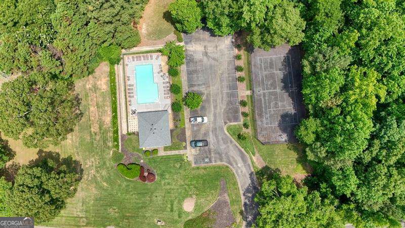 410 Windsor Way Property Photo 40