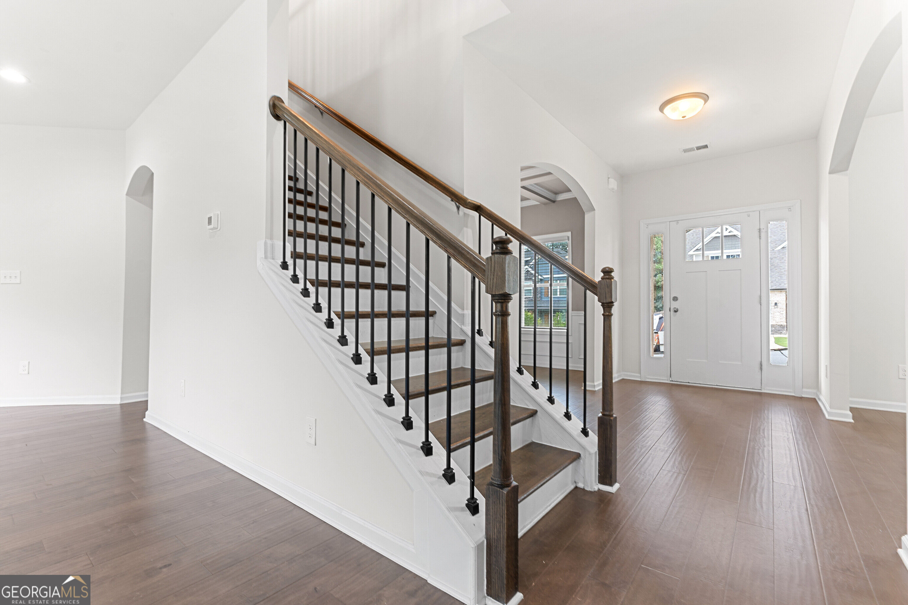 311 Shoshone Circle Property Photo 7
