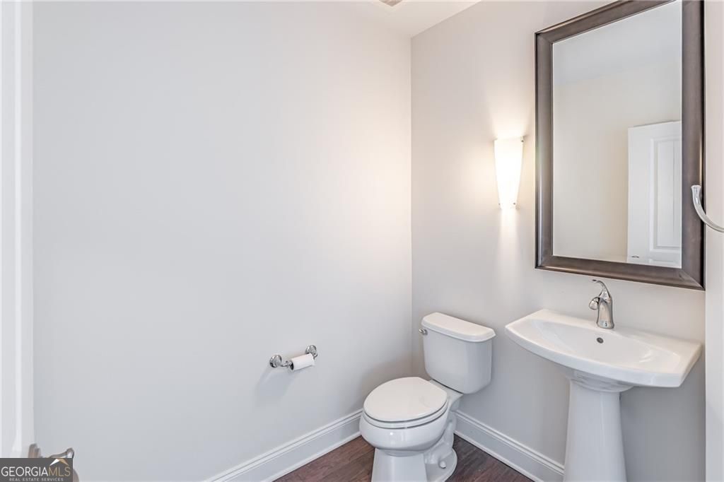 270 17th Street Nw Property Photo 10