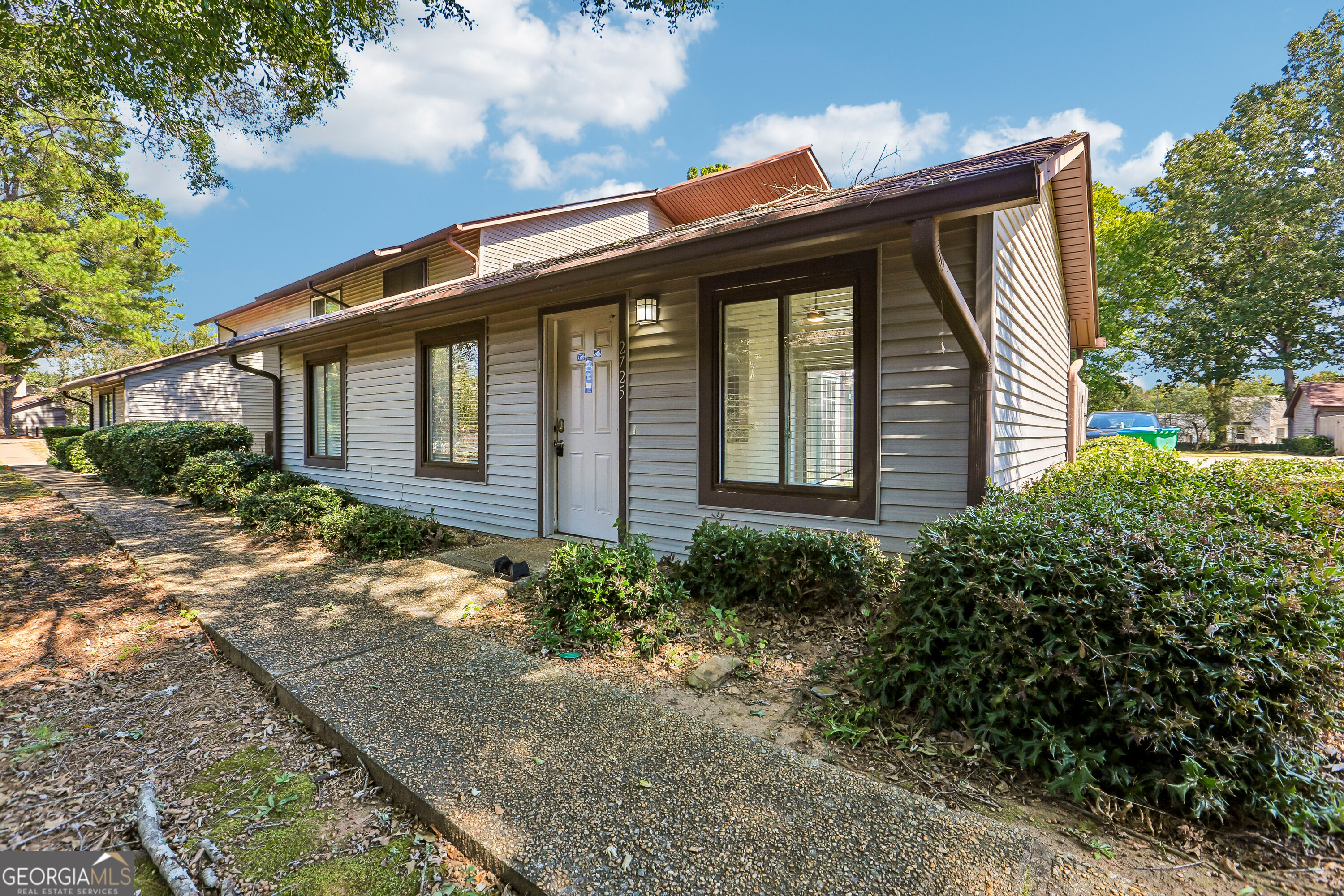 2725 Flintlock Place Property Photo 1