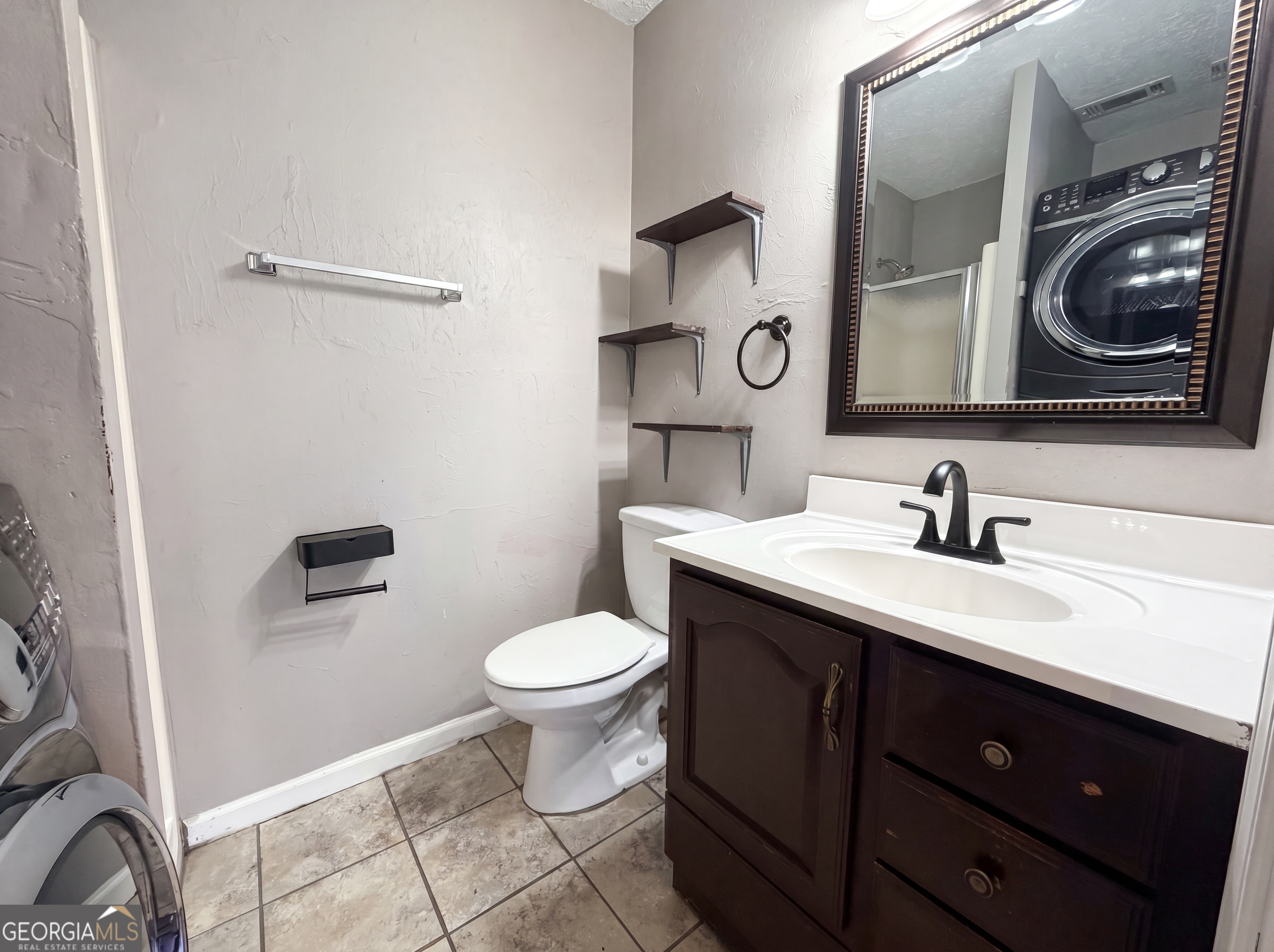 2725 Flintlock Place Property Photo 6