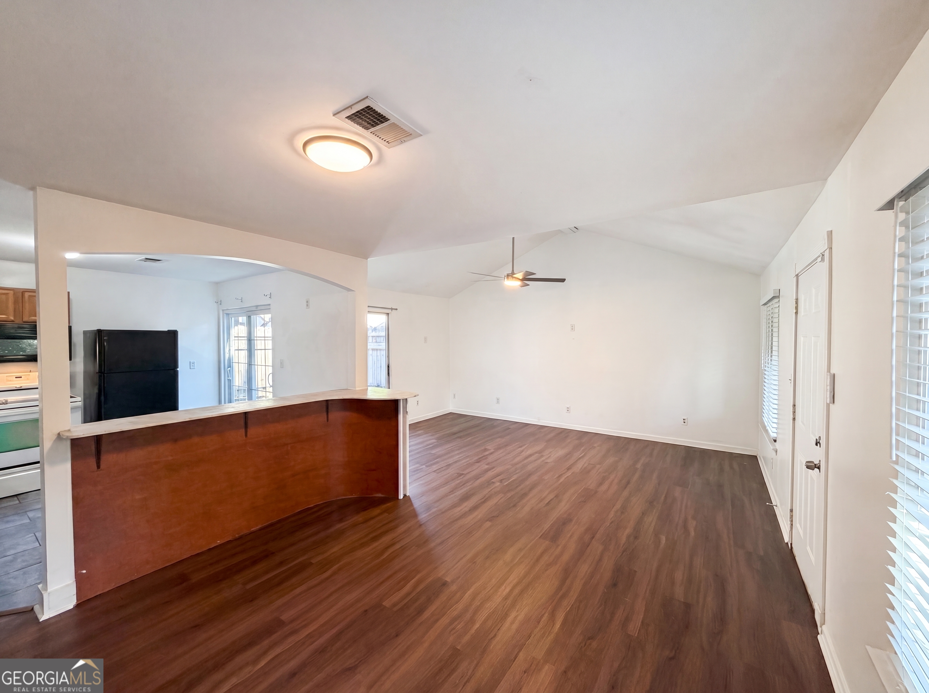 2725 Flintlock Place Property Photo 9