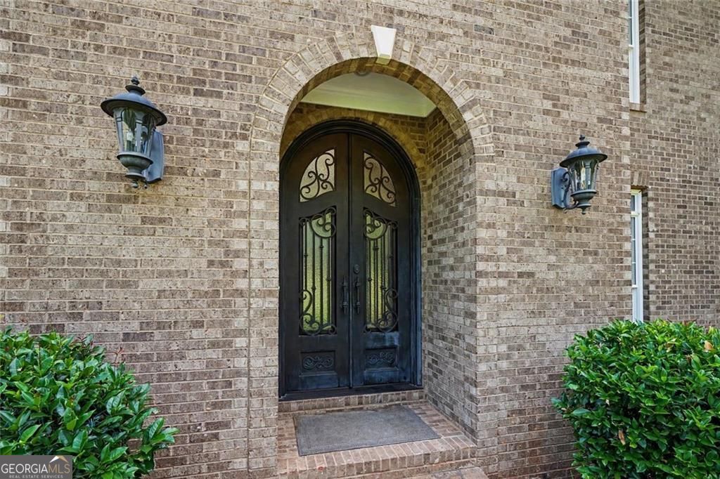 952 Ardmore Trail Property Photo 4