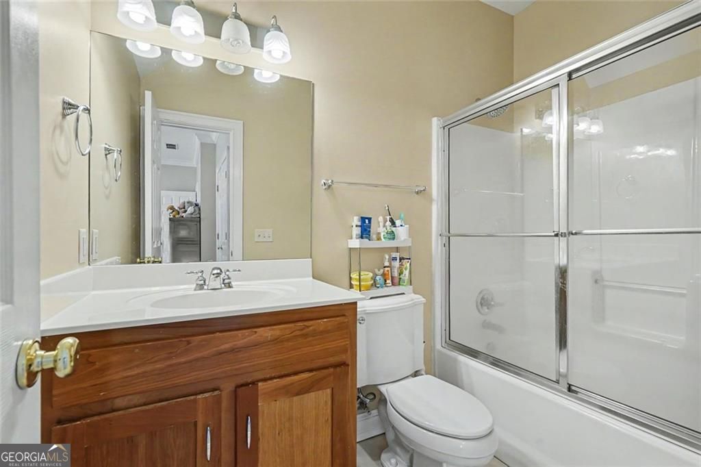 952 Ardmore Trail Property Photo 32