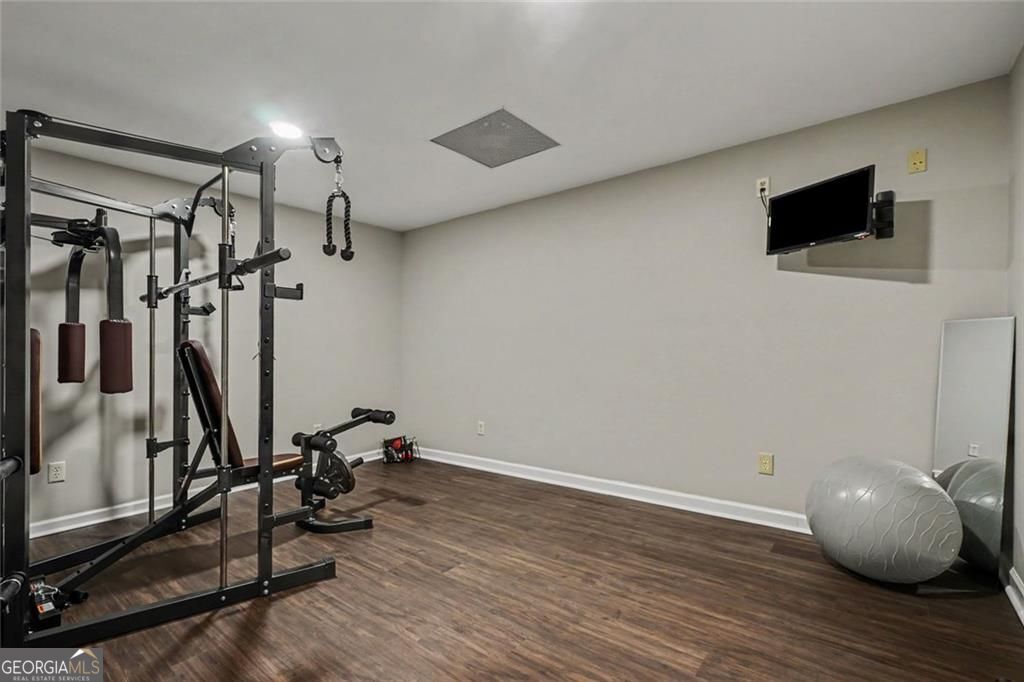 952 Ardmore Trail Property Photo 44
