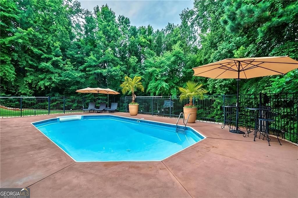 952 Ardmore Trail Property Photo 45