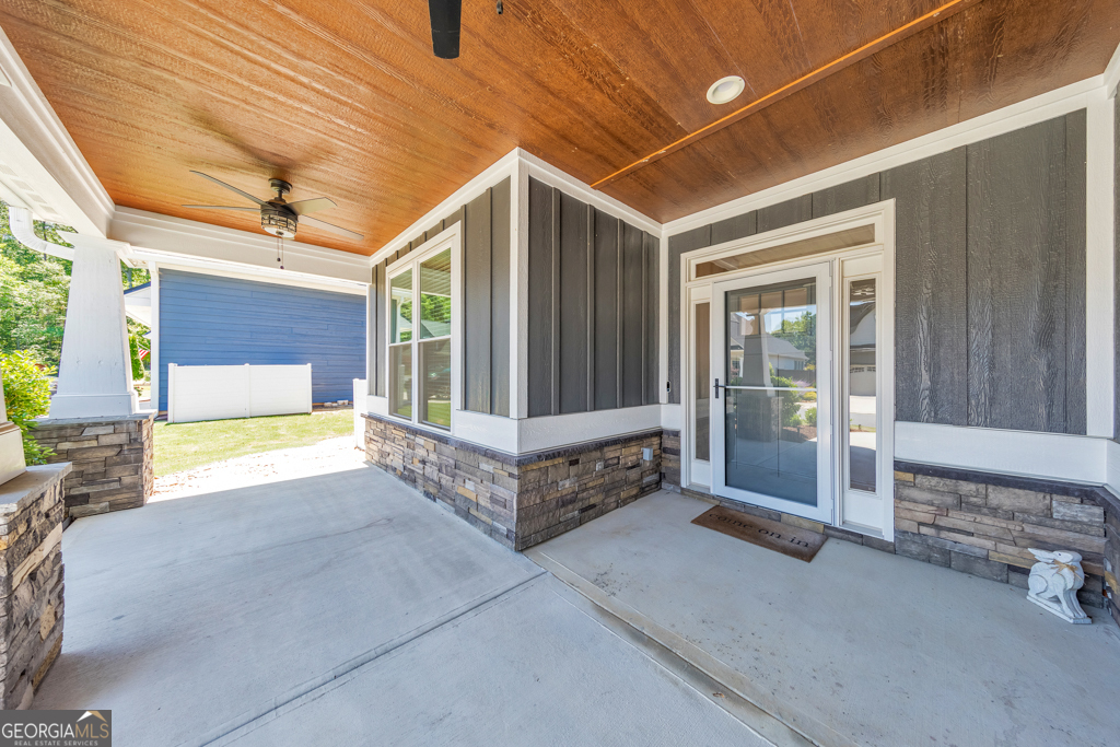 1016 Irwin Tree Farms Sw Property Photo 3