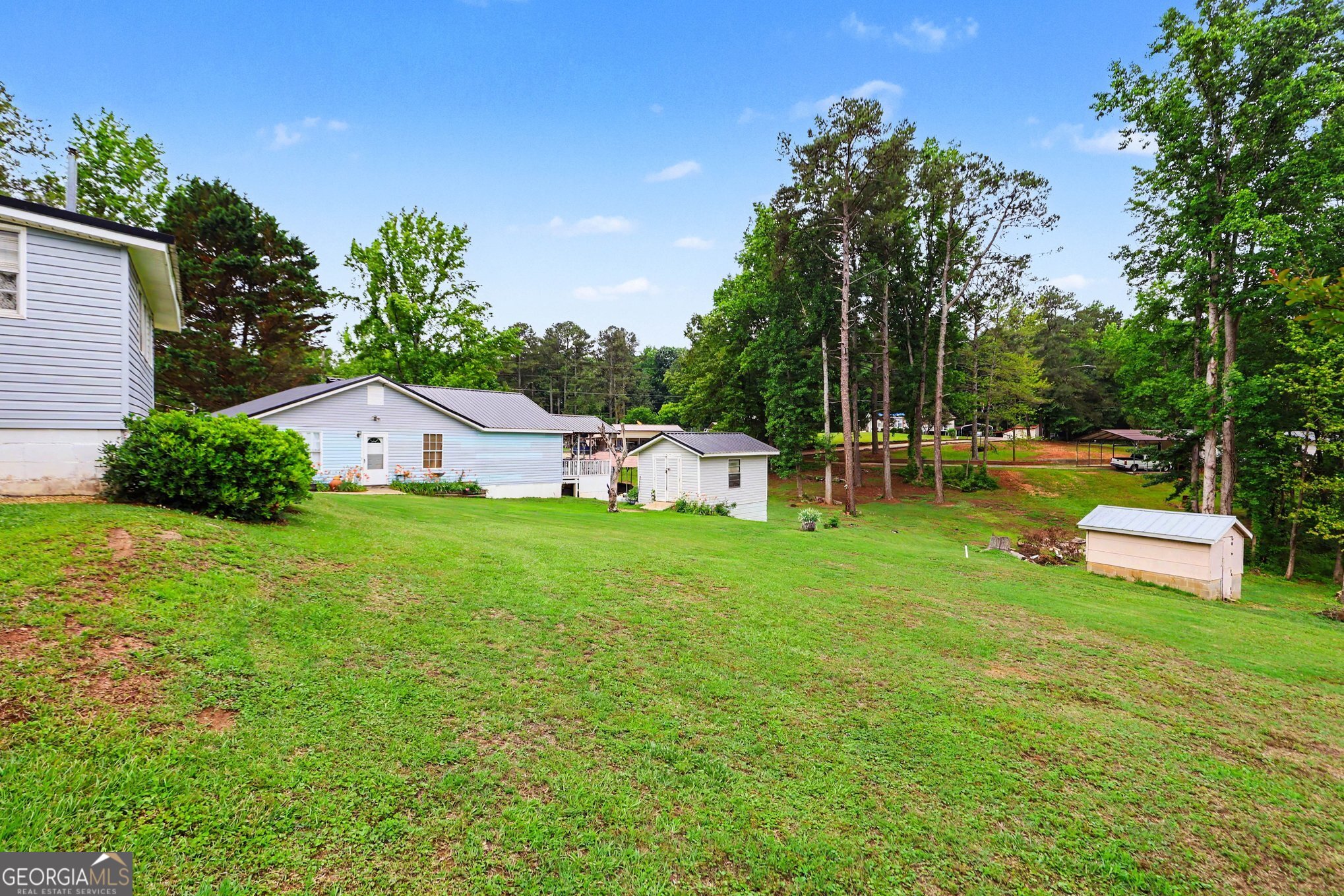 2908 Austin Bridge Road Property Photo 1
