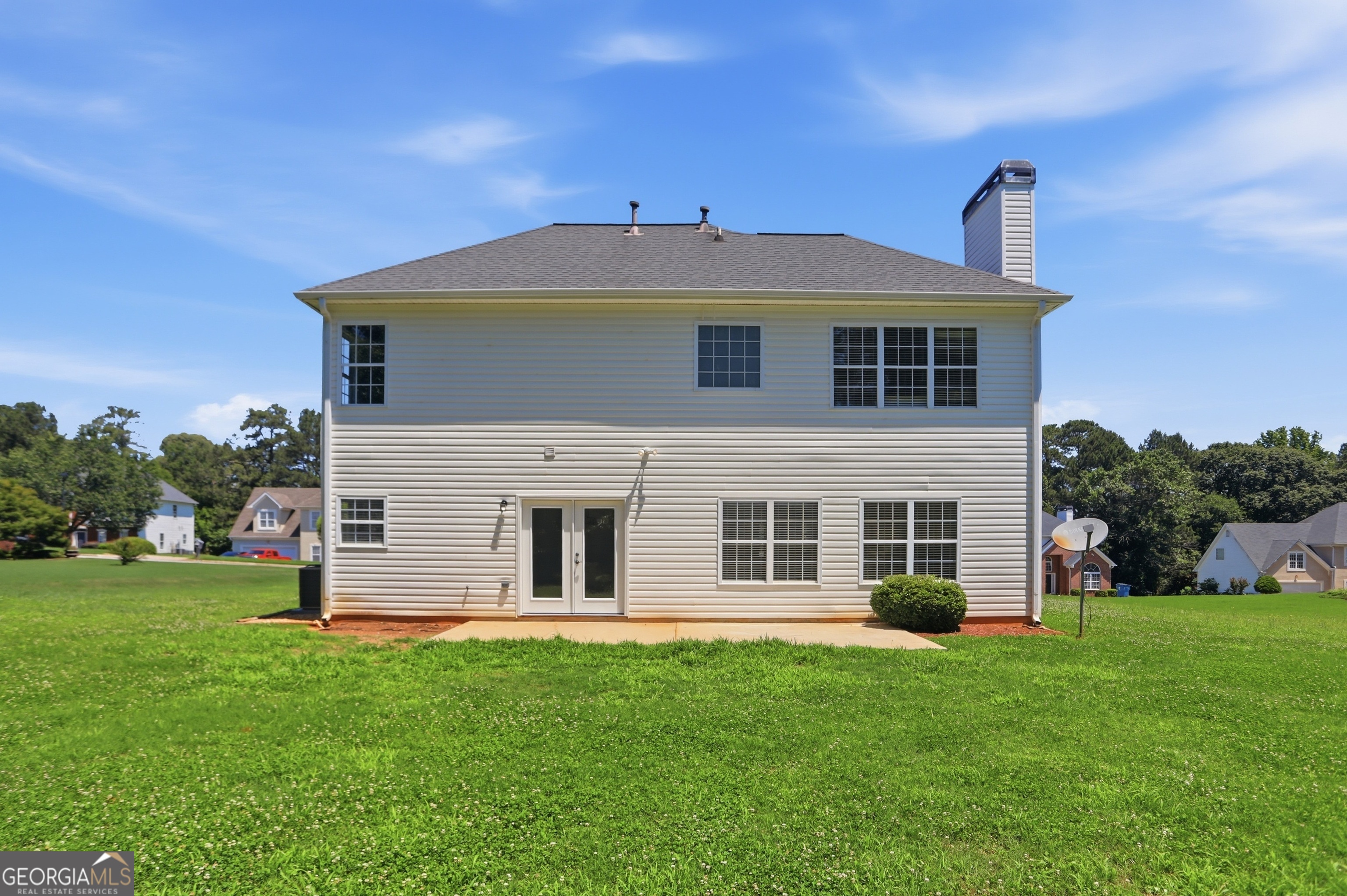 640 Autumn Leaf Circle Property Photo 5