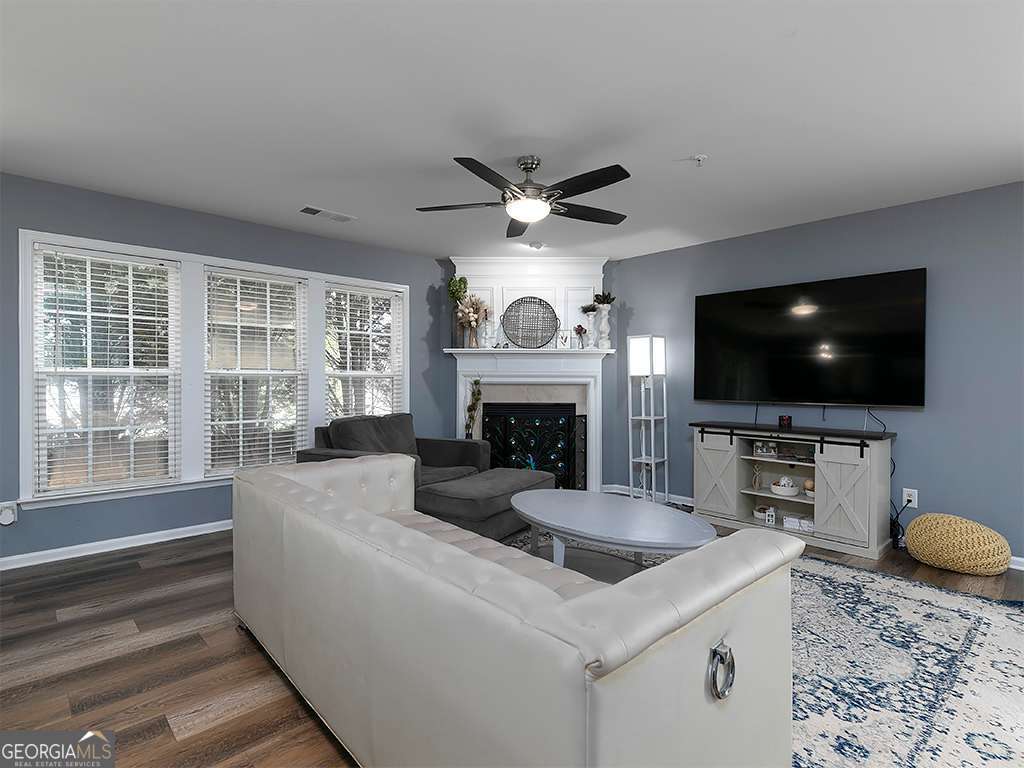 308 Balaban Circle Property Photo 8