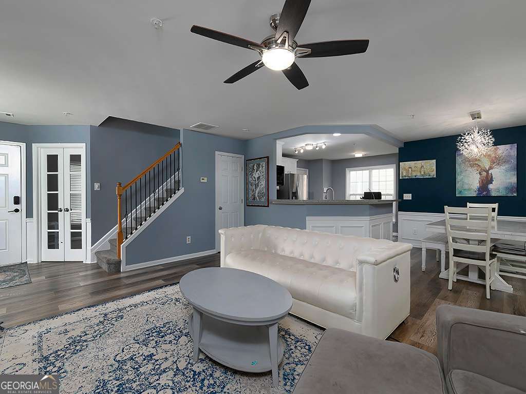 308 Balaban Circle Property Photo 9