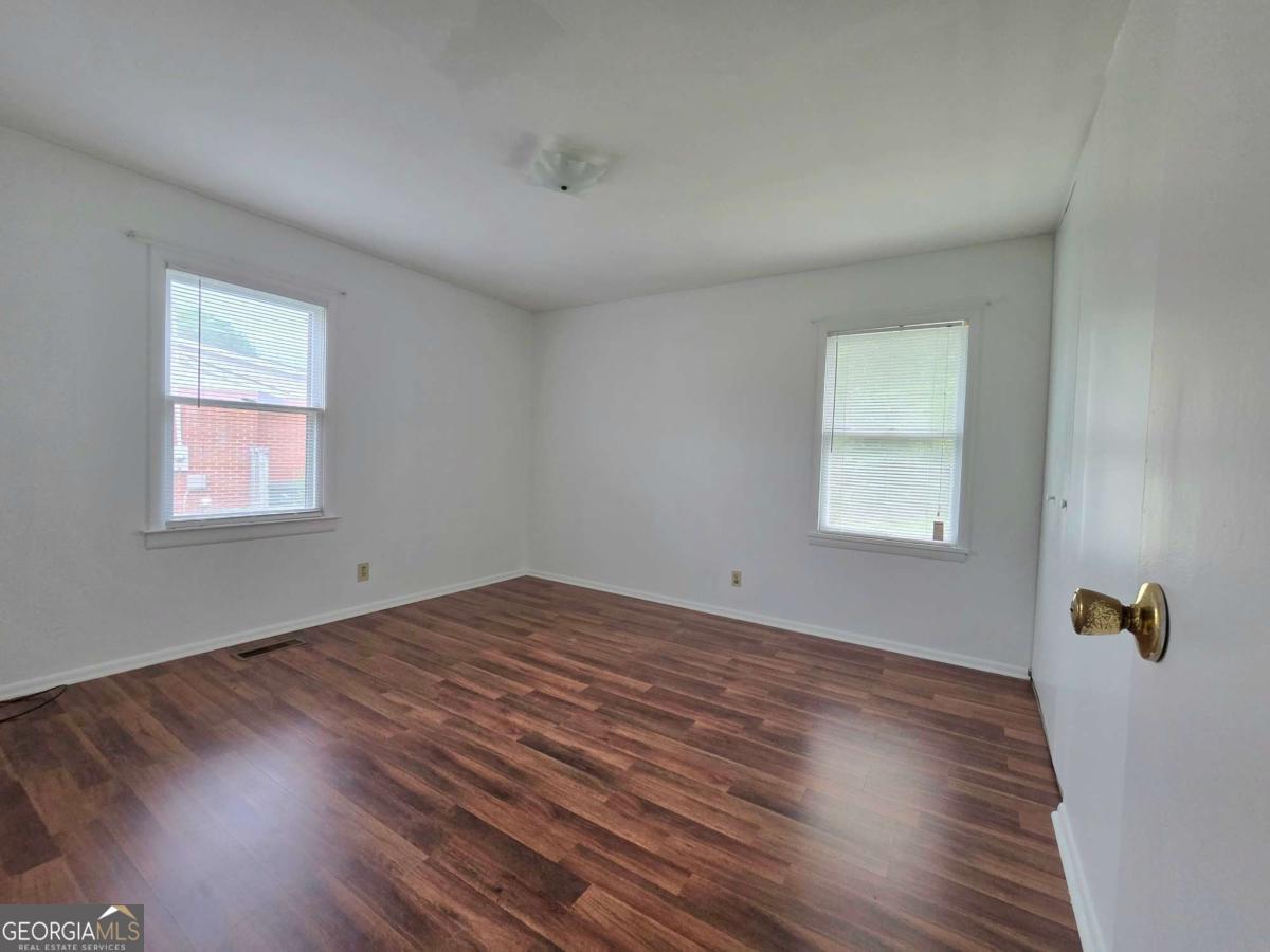 104 Delaware Avenue Property Photo 9