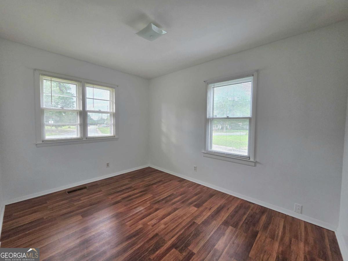 104 Delaware Avenue Property Photo 11