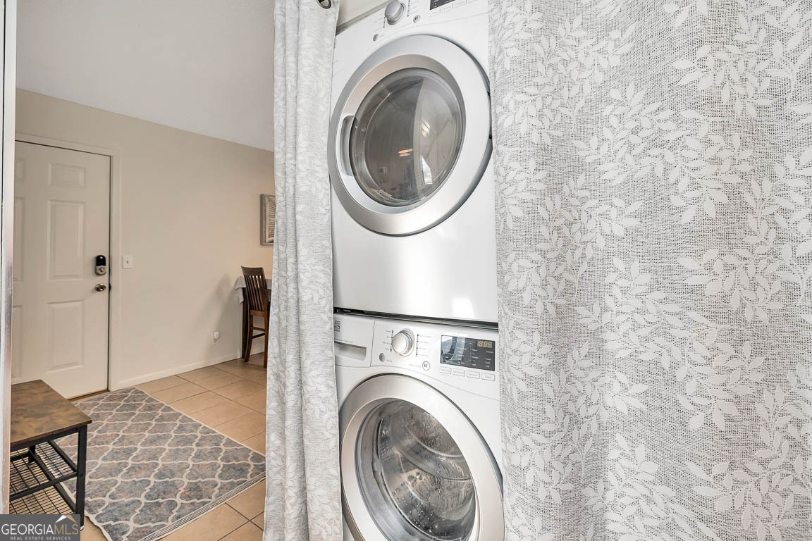 100 Blair Road # D8 Property Photo 16