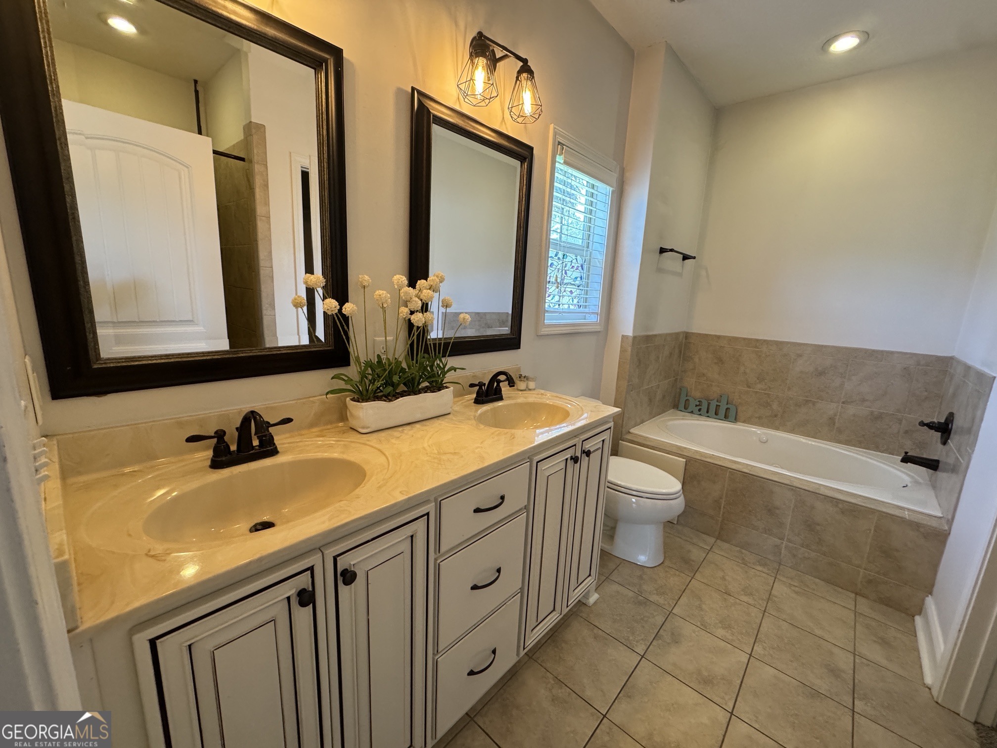 1038 Sand Dollar Way Property Photo 11
