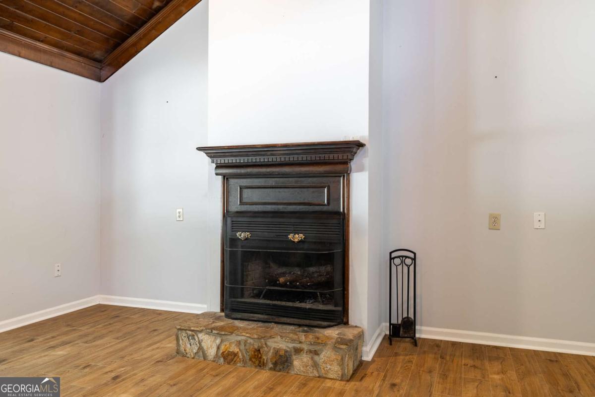 595 Macon Highway # 1 Property Photo 6
