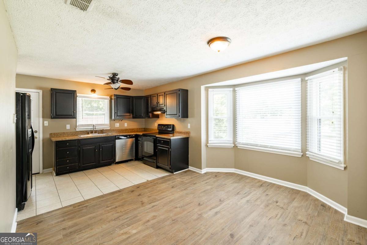 595 Macon Highway # 1 Property Photo 9