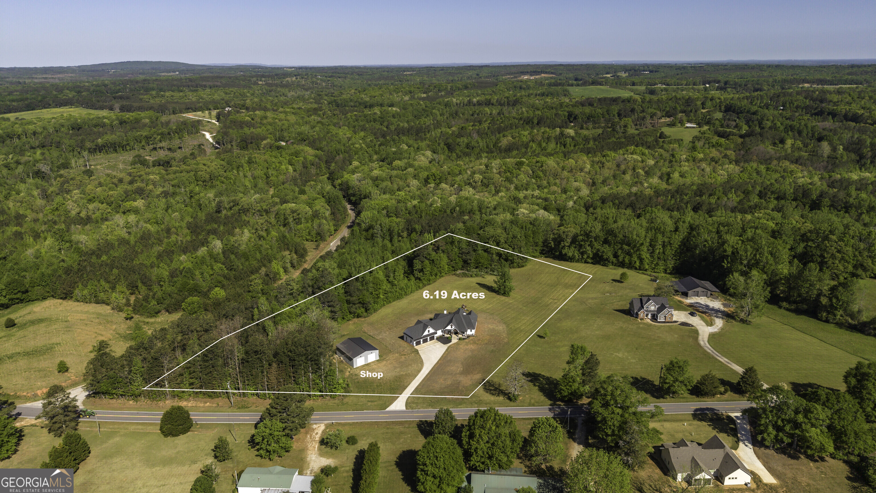 2392 Welcome Road Property Photo 3