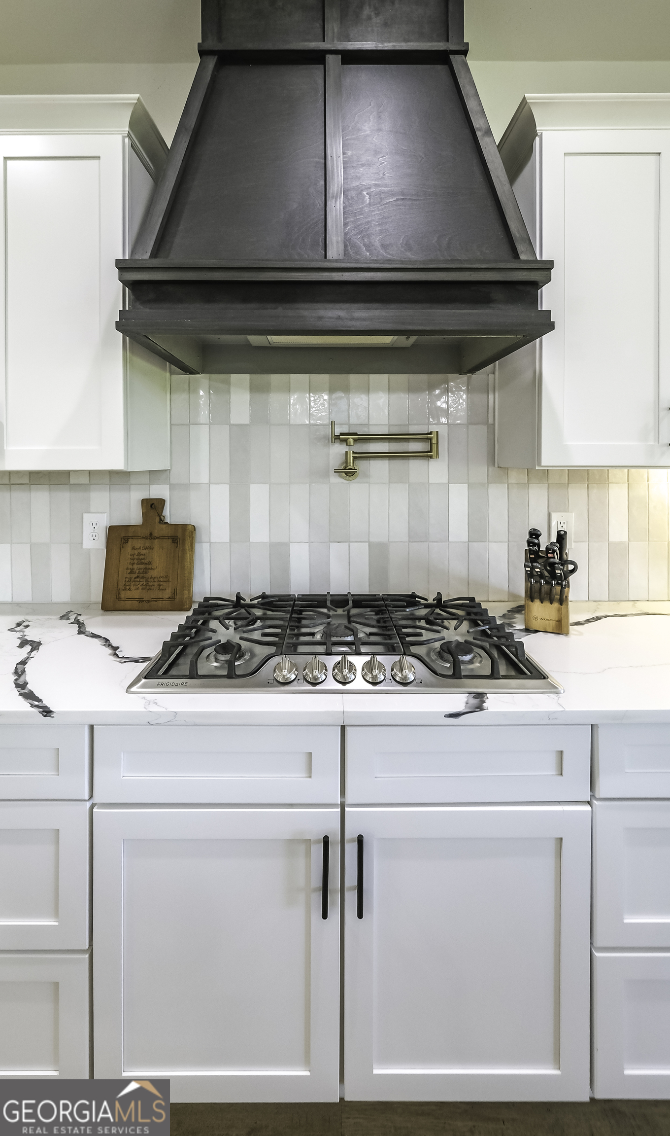 2392 Welcome Road Property Photo 8