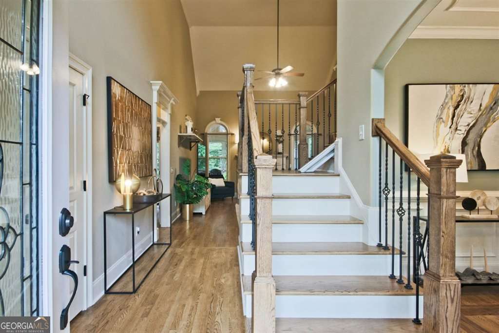 7251 Bluewater Lane Property Photo 4