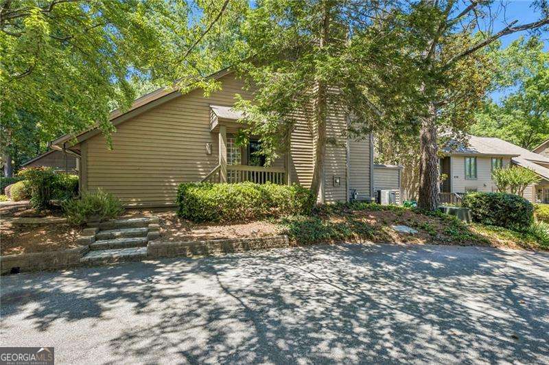 4250 D'youville Trace Property Photo 1