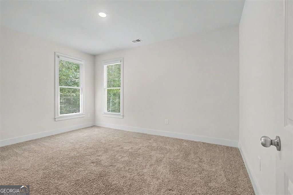210 Manchester Lane Property Photo 34