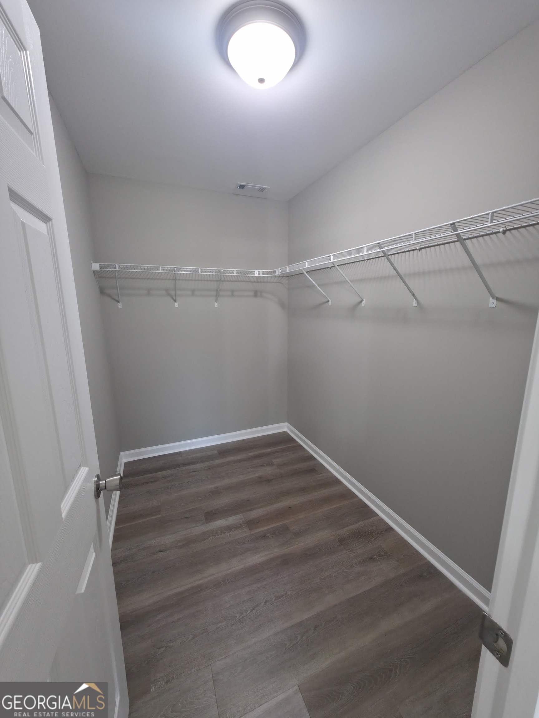 241 Charlotte Cir Property Photo 11