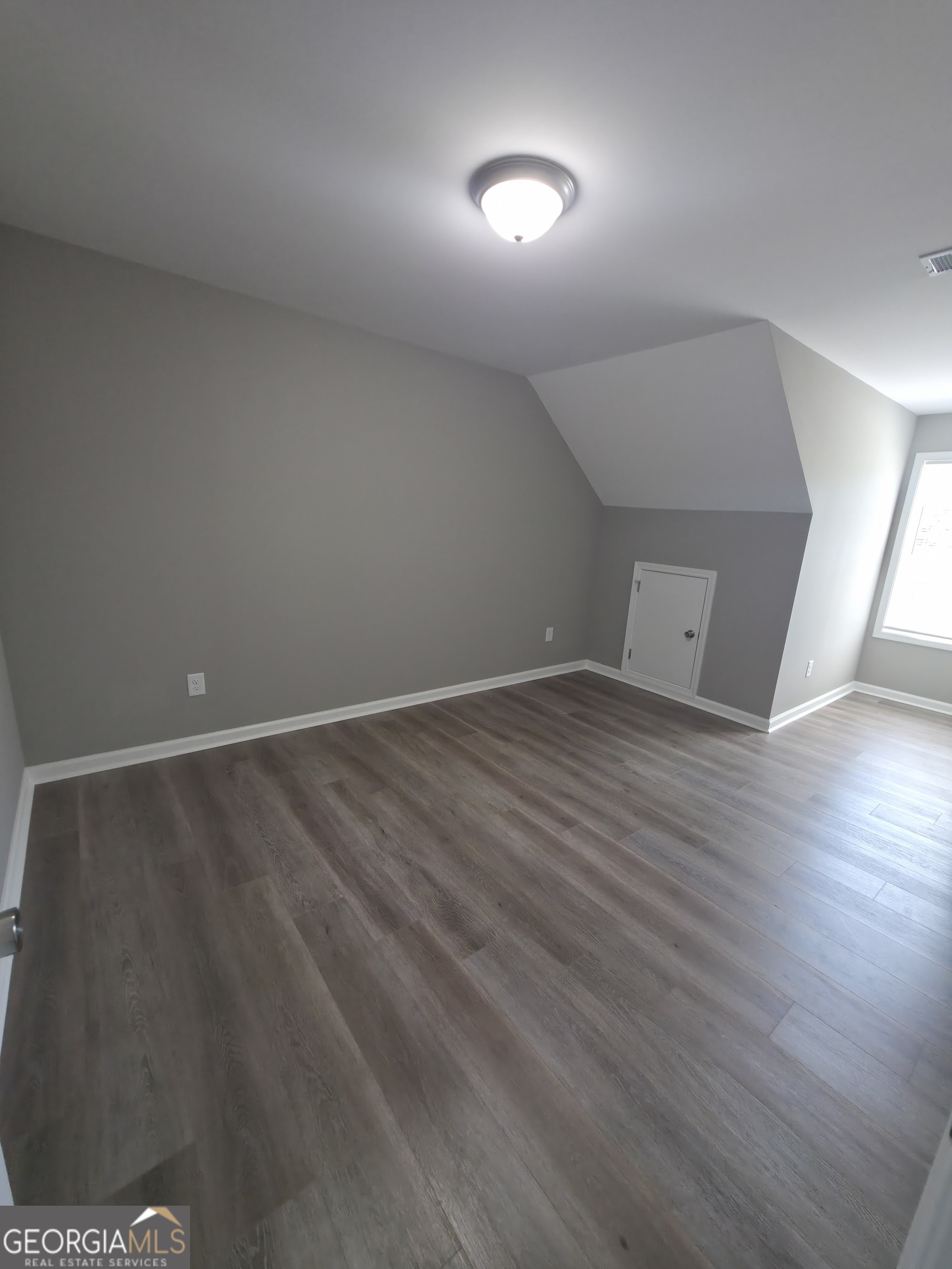 241 Charlotte Cir Property Photo 14