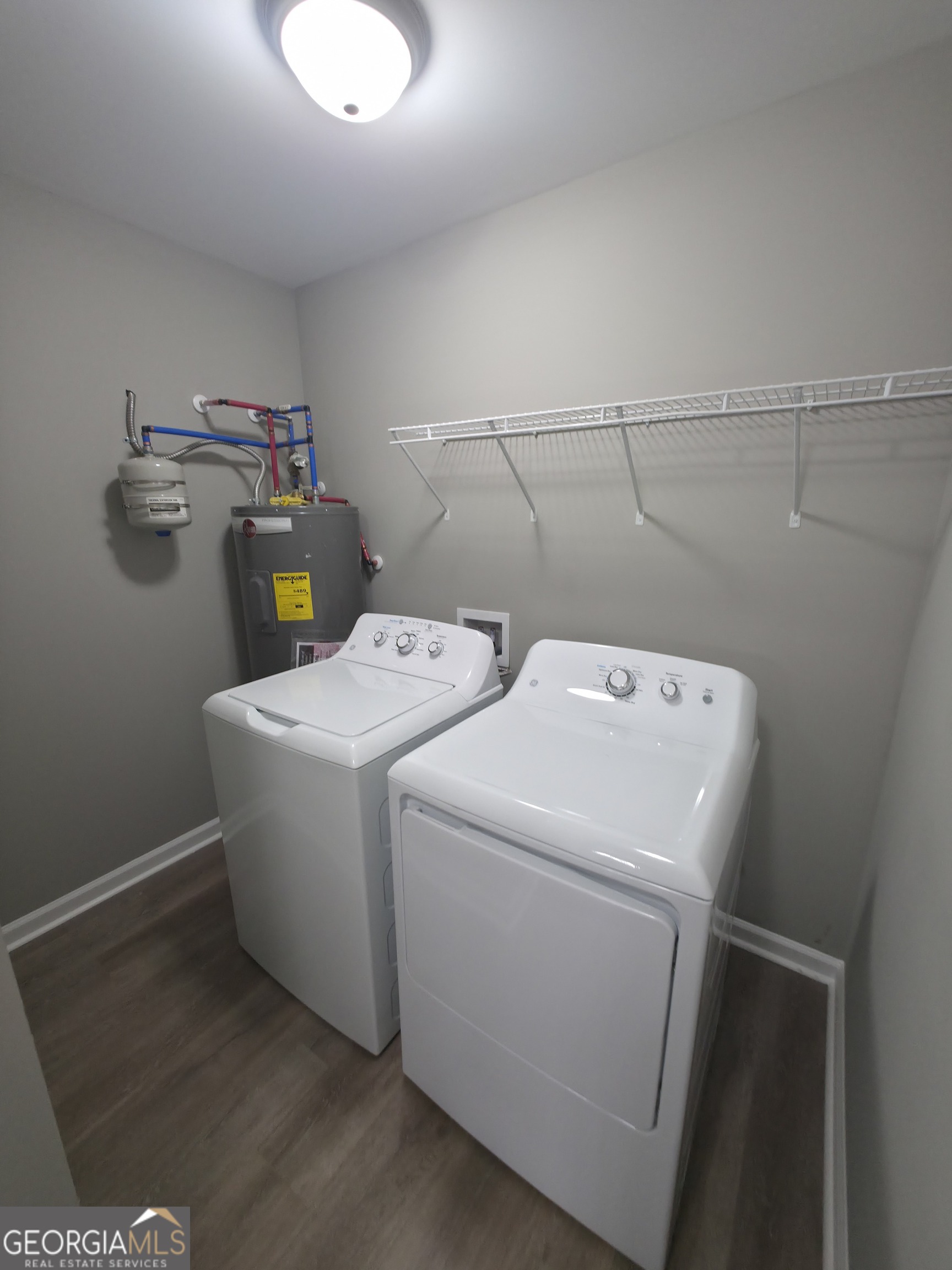 241 Charlotte Cir Property Photo 19