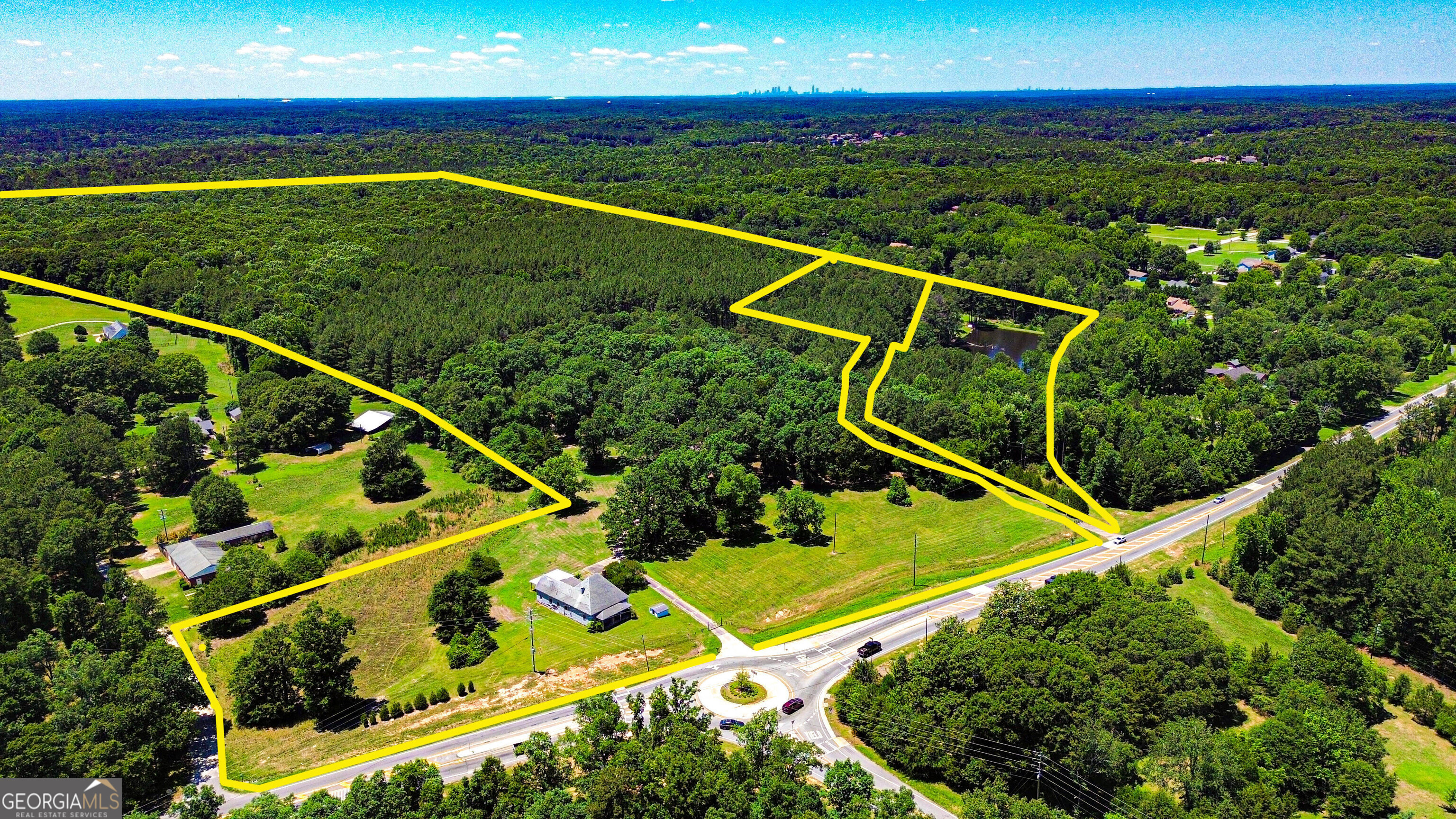 1799 And 1875 Highway 138 E Property Photo 2