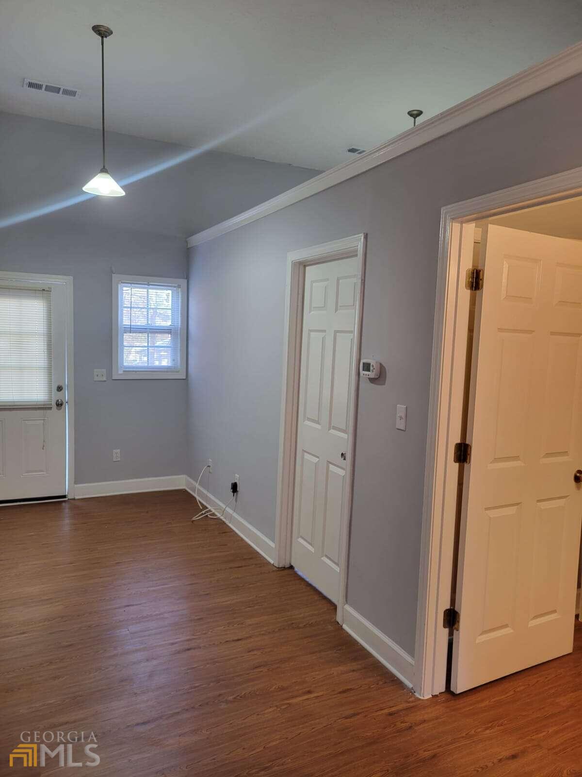 6935 Ivy Log Drive Property Photo 4