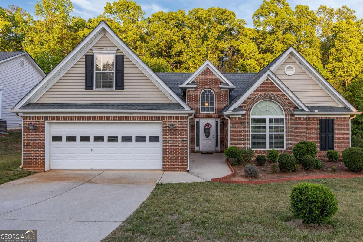 190 Meadowbrook Court Property Photo 1