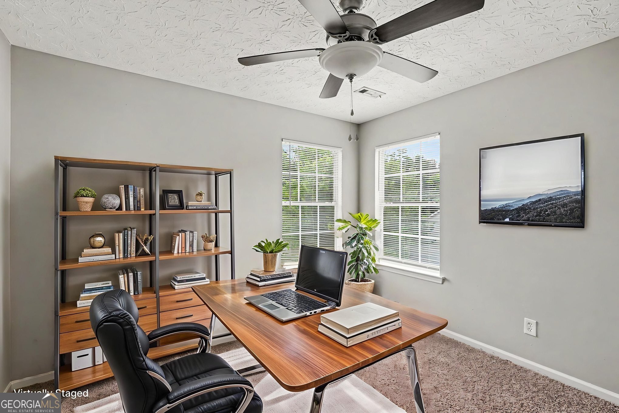 35 Arnold Way Property Photo 15