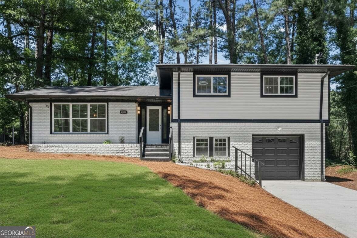 3025 Mckenzie Road Property Photo 1