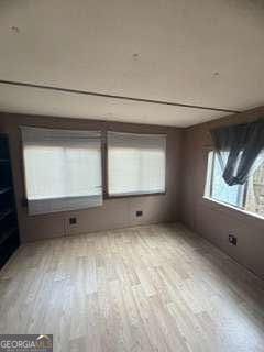 670 Ruby Lake Drive Property Photo 15
