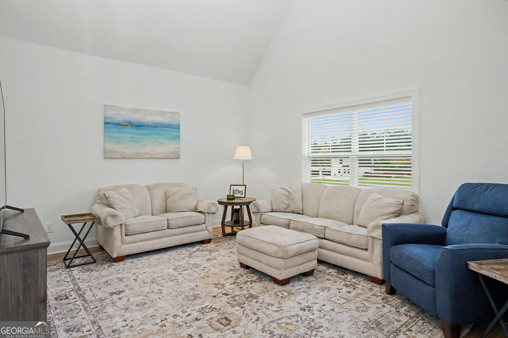 400 Atlantica Drive Property Photo 6