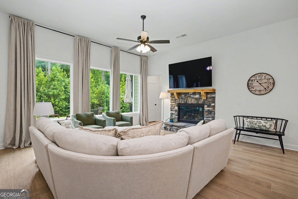 400 Atlantica Drive Property Photo 18
