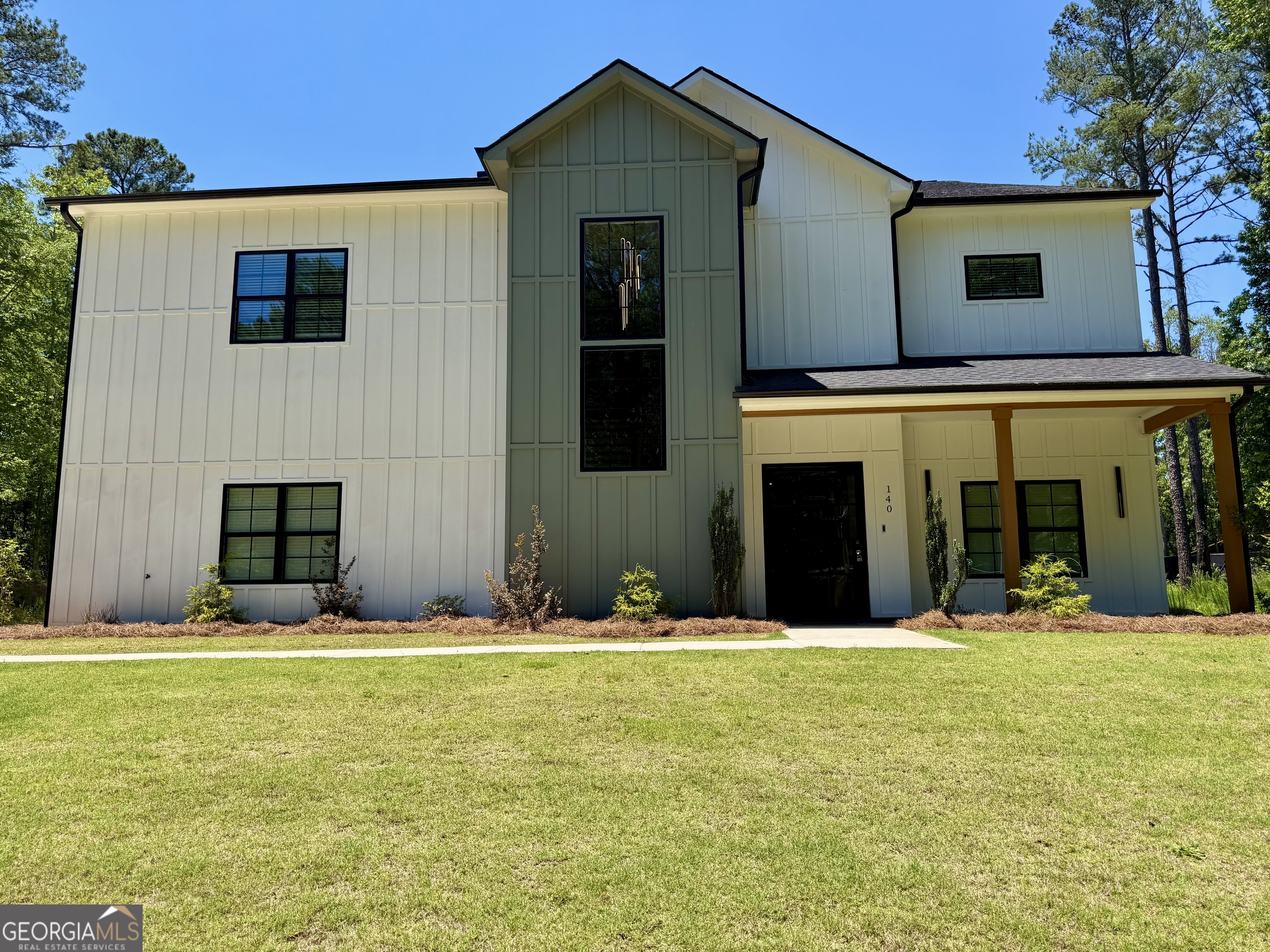 140 Wesley Place Property Photo 1