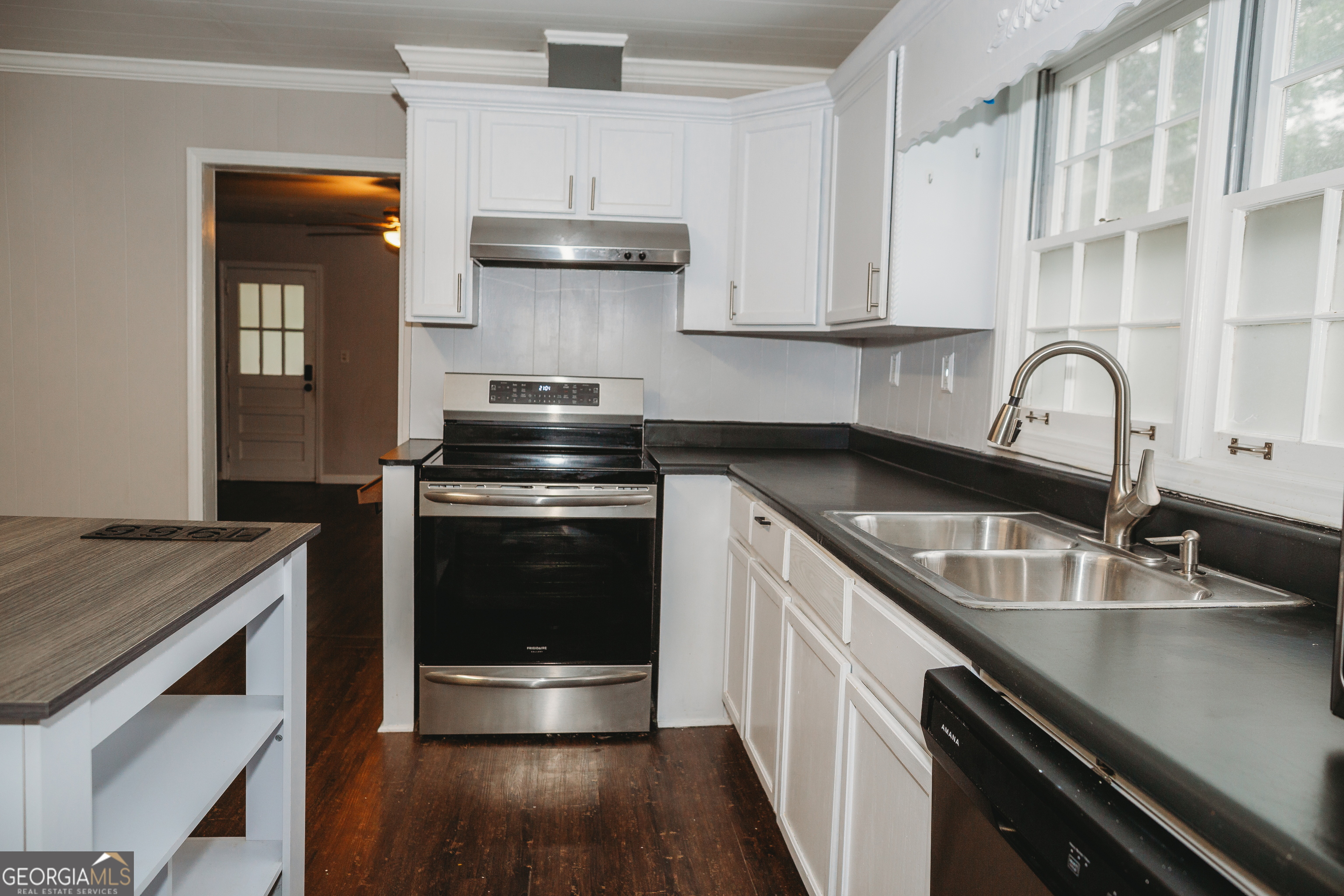 1966 River Street Ne Property Photo 21