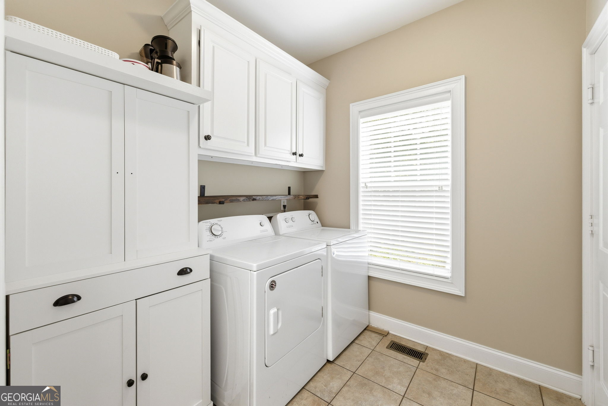 119 Abbington Way Property Photo 16