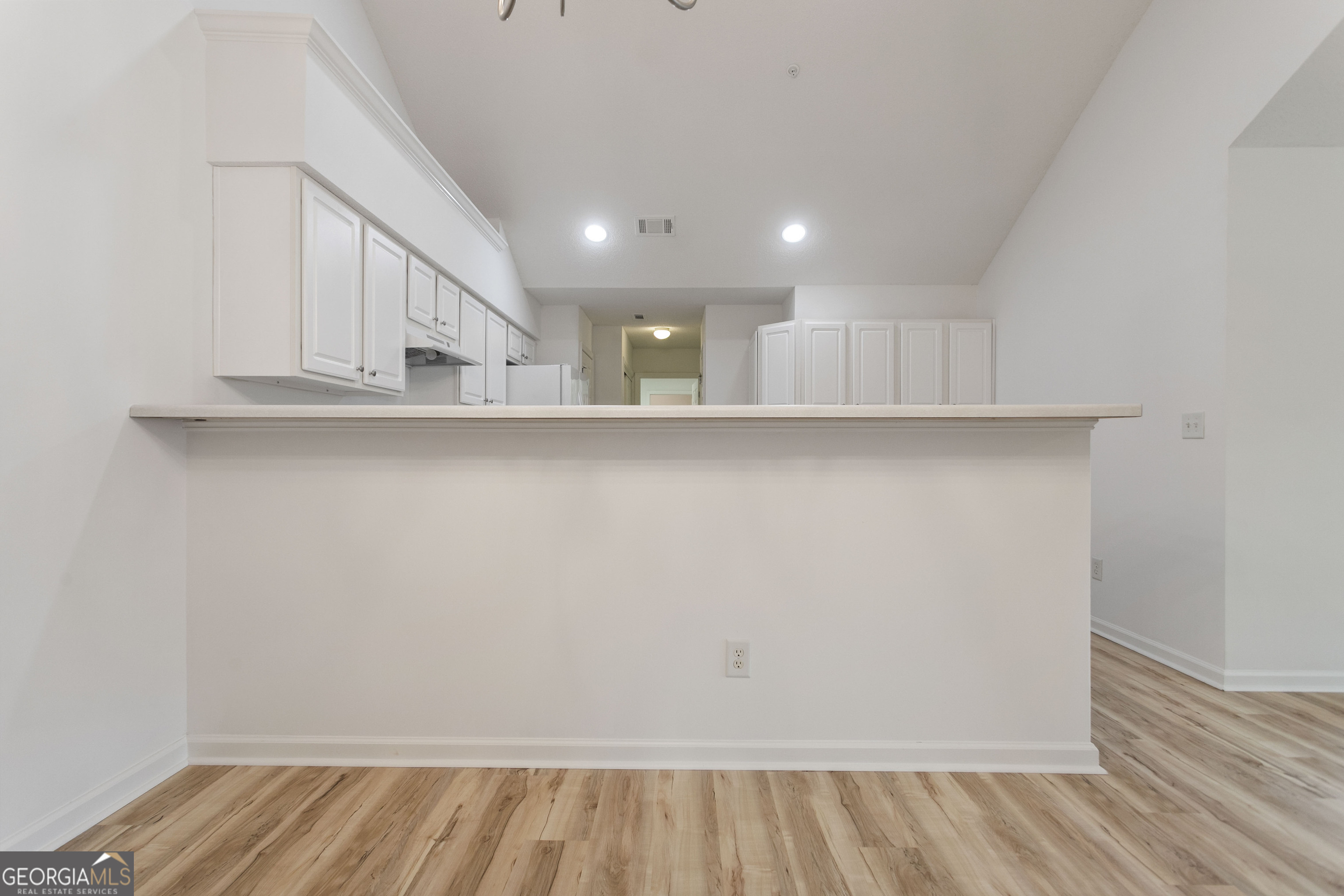 400 Silver Summit Drive Se Property Photo 13
