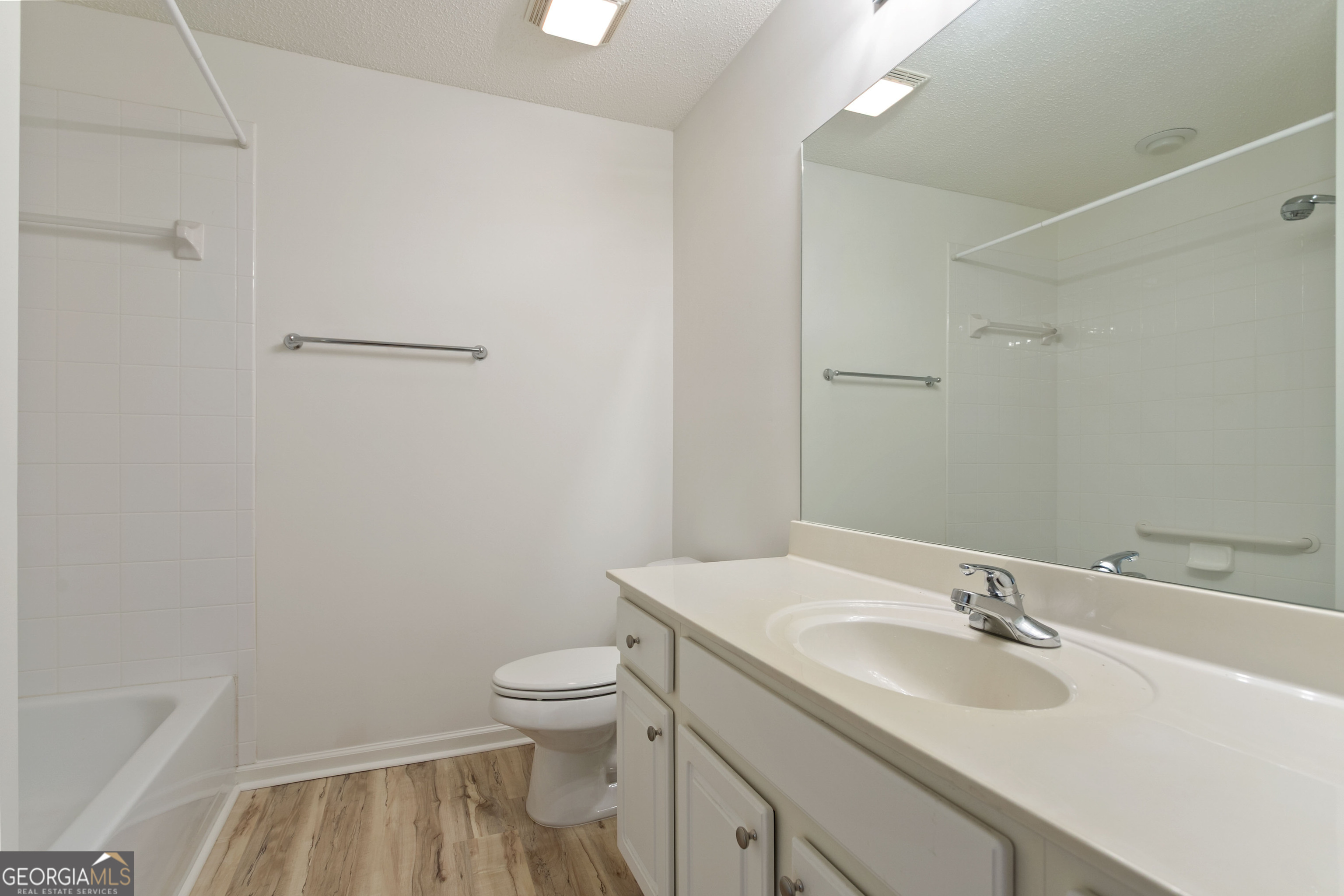 400 Silver Summit Drive Se Property Photo 21