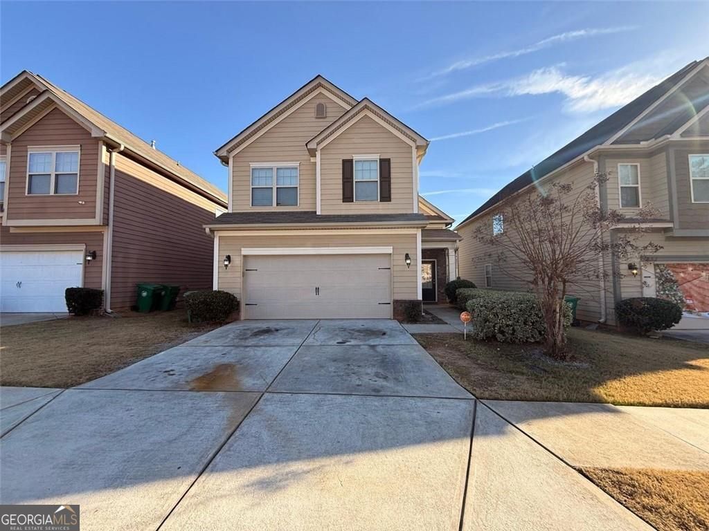 2450 Oakleaf Circle Property Photo 2