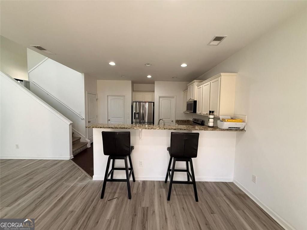 2450 Oakleaf Circle Property Photo 11