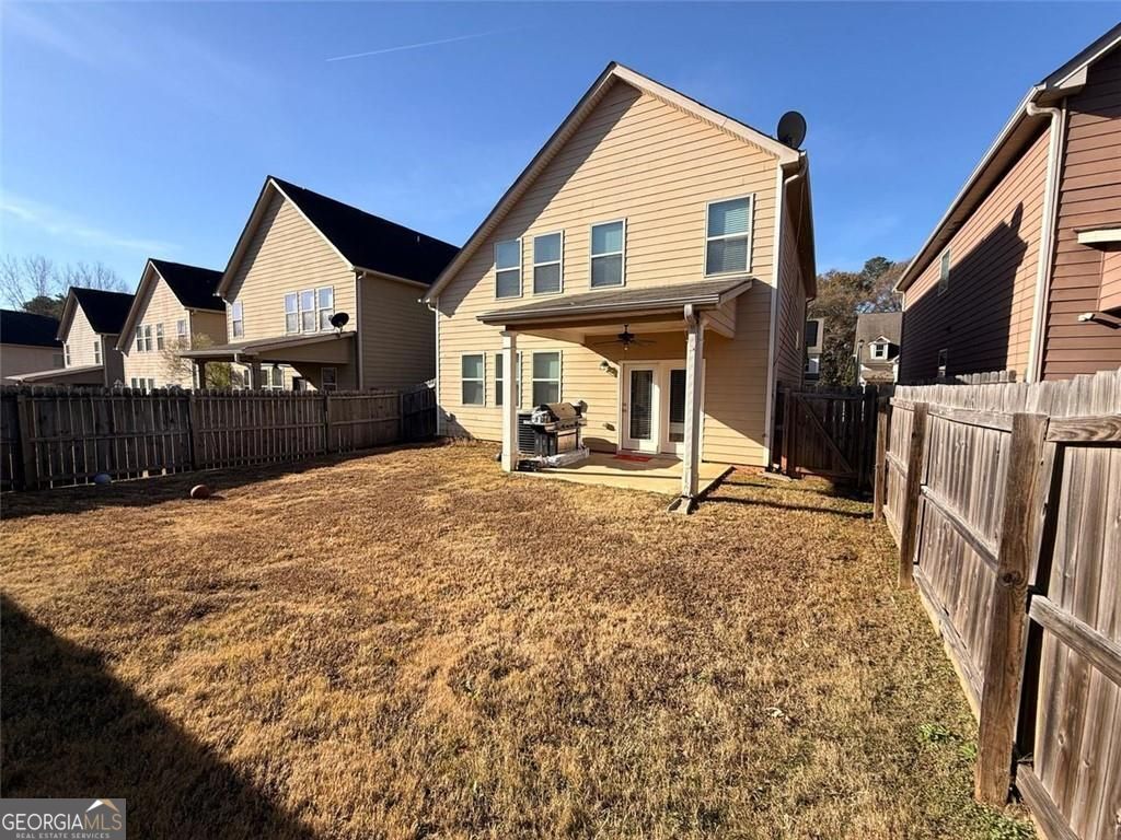 2450 Oakleaf Circle Property Photo 19