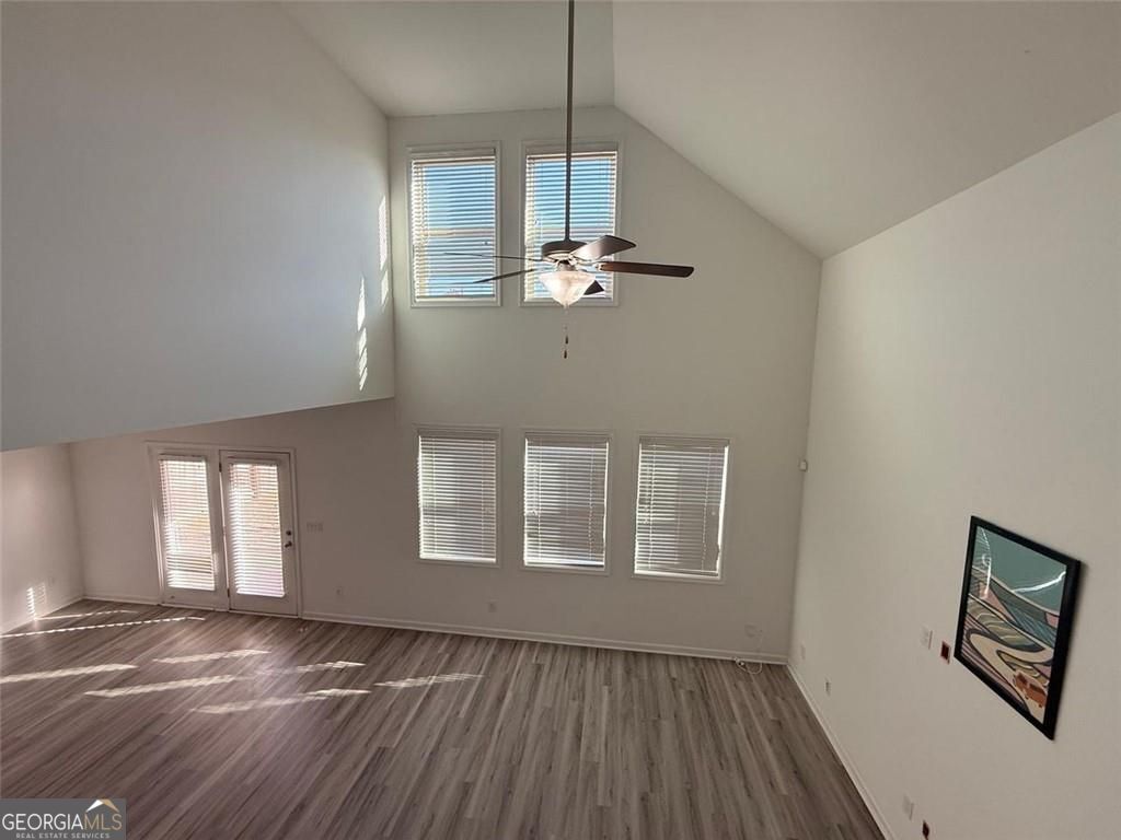 2450 Oakleaf Circle Property Photo 22