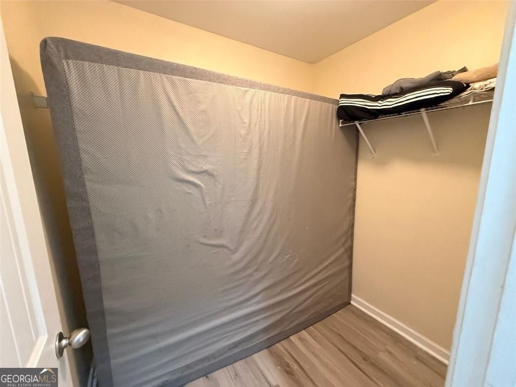 2450 Oakleaf Circle Property Photo 29