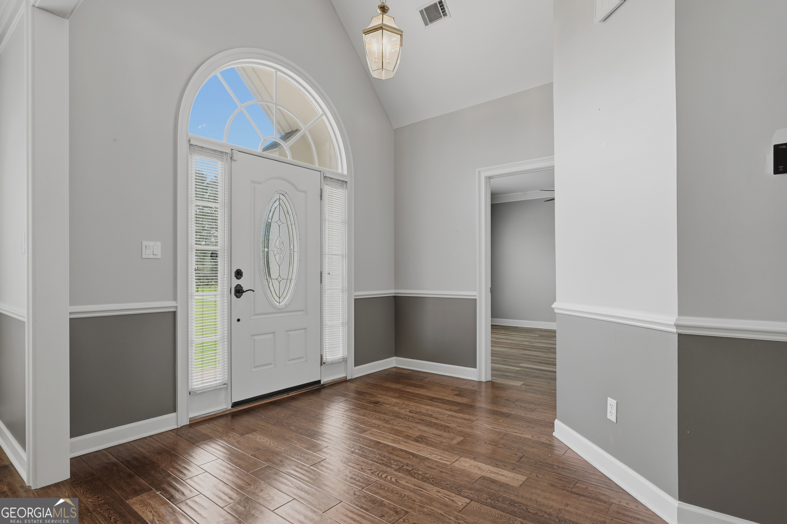 1007 River Pointe Drive Property Photo 3