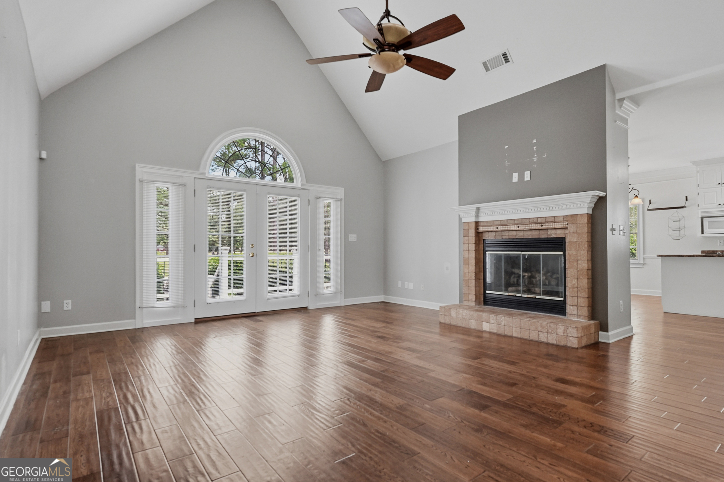 1007 River Pointe Drive Property Photo 5